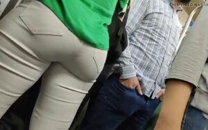 Gigantic bootie milky trousers..